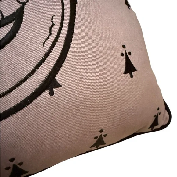 Harry Potter Slytherin House Pillow 15.5” x 15.5” - Picture 4 of 6